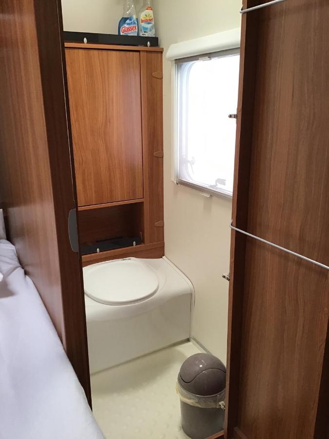 Camping Gezellige Luxe Caravan Met Zwembad In Zuid- Bourgogne *